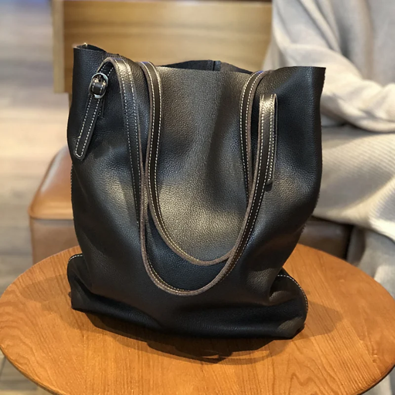 New Japanese Korean hand bill shoulder large baottau layer of cowhide Retro women's bag shoulder tote High Quality shopping bag
New Japanese Korean hand bill shoulder large baottau layer of cowhide Retro women's bag shoulder tote High Quality shopping bag