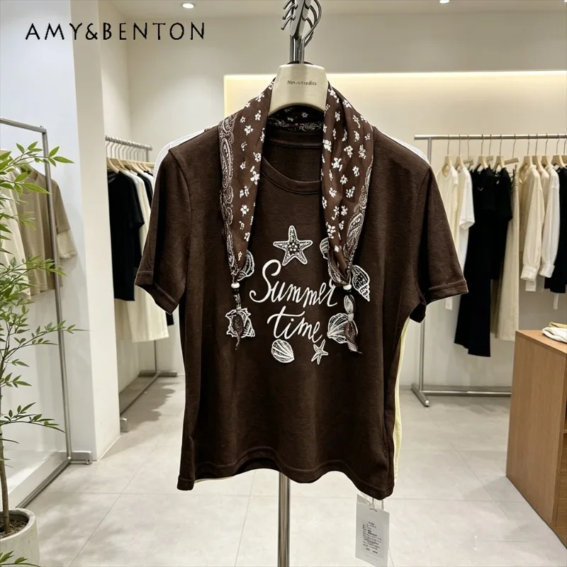European Style Women's Sweet Short-sleeves T-shirt 2026 Summer New Heavy Embroidered Seashell Wind Chime Design Relaxed Fit Top
European Style Women's Sweet Short-sleeves T-shirt 2026 Summer New Heavy Embroidered Seashell Wind Chime Design Relaxed Fit Top