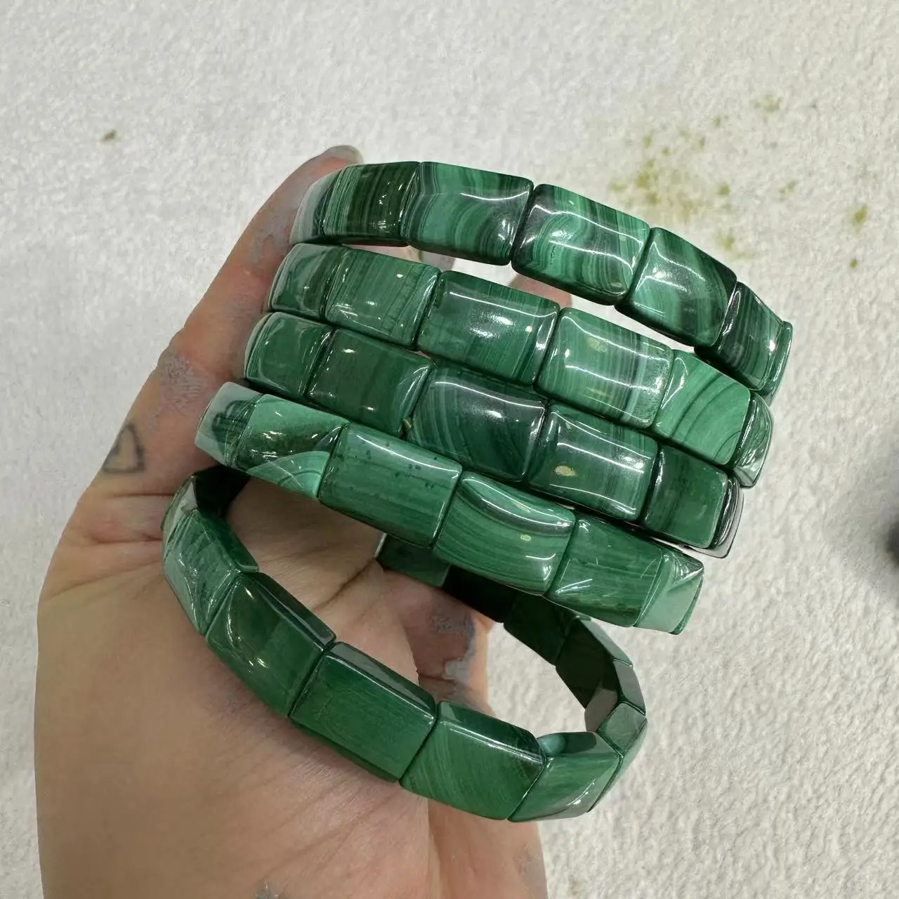 New Genuine Natural Green Malachite Chrysocolla Bracelet 12x9mm Women Men Healing Stone Stretch Rectangle Beads Crystal AAAAA
New Genuine Natural Green Malachite Chrysocolla Bracelet 12x9mm Women Men Healing Stone Stretch Rectangle Beads Crystal AAAAA