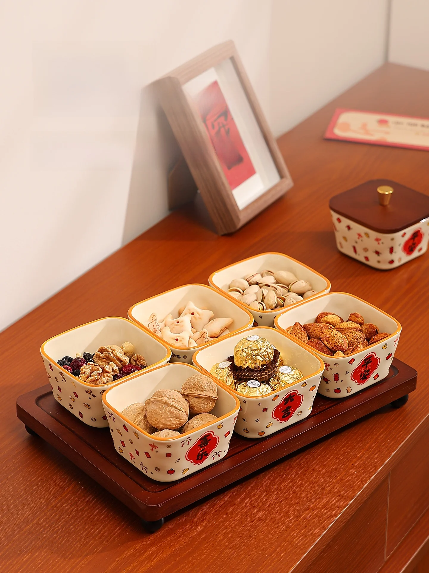Happy New Year Deer Valley River Sna Storage Box Living Room Candy Fruit Basket Cerc Material Underglaze Color Proc
Happy New Year Deer Valley River Sna Storage Box Living Room Candy Fruit Basket Cerc Material Underglaze Color Proc