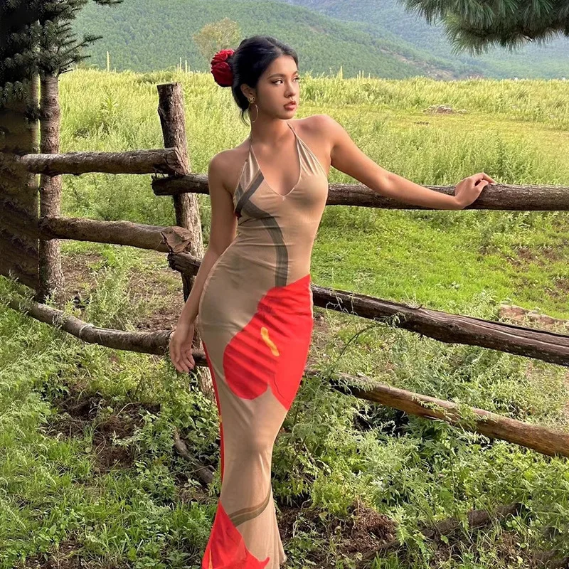 Summer 2024 New Style Spicy Girl Wrapped Hip Skirt with European and American Style Sexy Nude Print Sling Dress for Women
Summer 2024 New Style Spicy Girl Wrapped Hip Skirt with European and American Style Sexy Nude Print Sling Dress for Women
