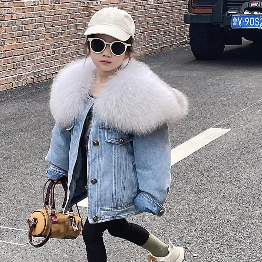 Winter New Children's Denim Parkas Nature Big For Fur Collar Design Thicker Warm Fur Coat Girls Down Jacket A3073
Winter New Children's Denim Parkas Nature Big For Fur Collar Design Thicker Warm Fur Coat Girls Down Jacket A3073