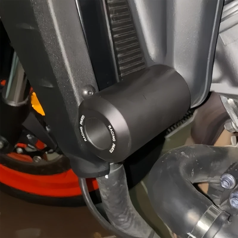 2Pcs High Impact Resistance Frame Sliders Crash Guards For MT09 Motorcycles Using Original Mounting Points Without Modifications
2Pcs High Impact Resistance Frame Sliders Crash Guards For MT09 Motorcycles Using Original Mounting Points Without Modifications