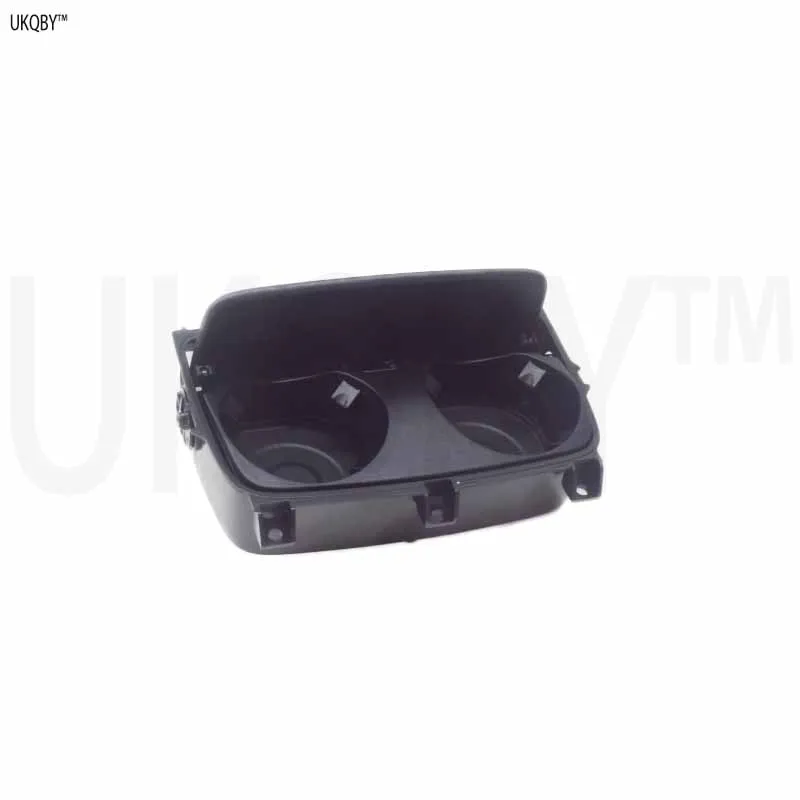 BM W 51169113863 installation part center console beverage cup holder
BM W 51169113863 installation part center console beverage cup holder