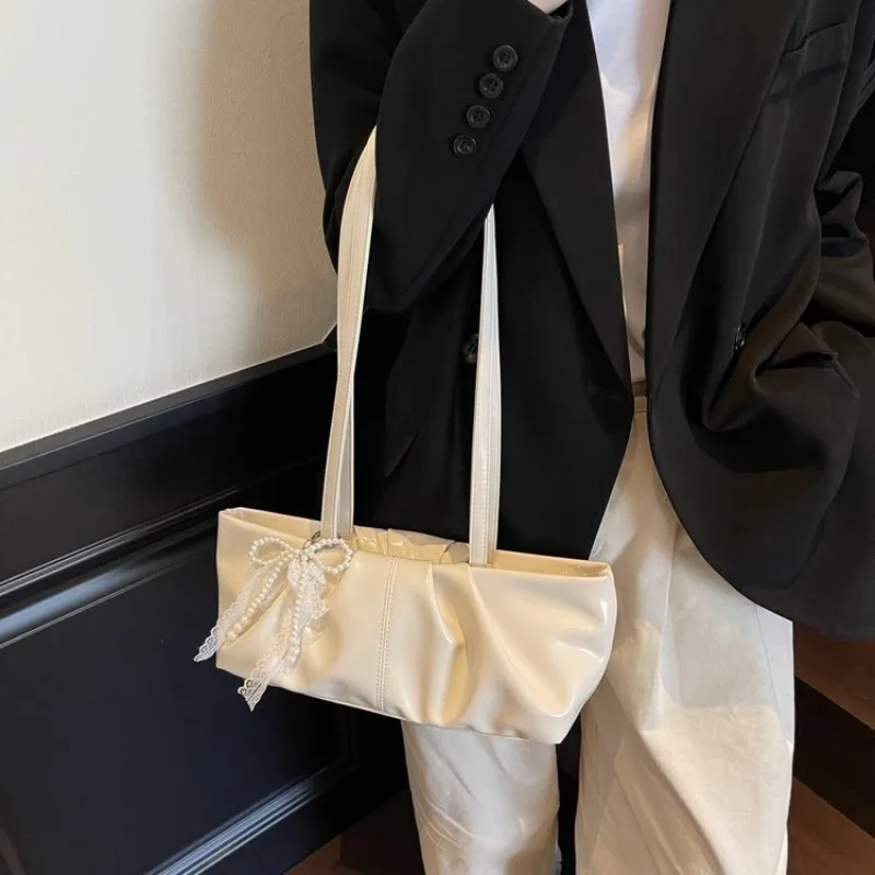 Simple Casual Women Handbag Luxury Leather Classic Elegant Crossbody Messenger Tote Bag for Women
Simple Casual Women Handbag Luxury Leather Classic Elegant Crossbody Messenger Tote Bag for Women