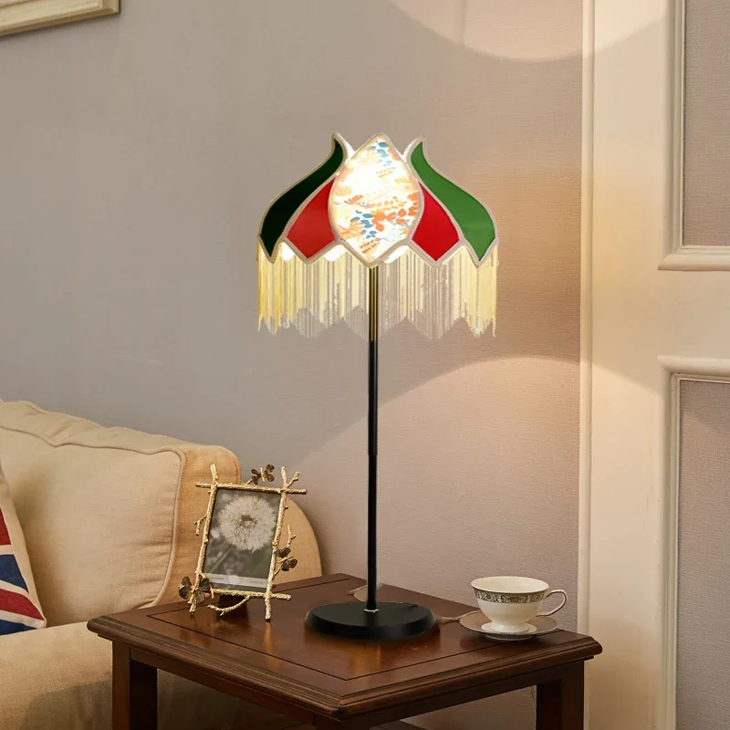 SANDYHA Retro French LED Floor Lamp for Living Room Sofa Bedroom Study Stylish Tassel Fabric Shade Home Lighting Fixture
SANDYHA Retro French LED Floor Lamp for Living Room Sofa Bedroom Study Stylish Tassel Fabric Shade Home Lighting Fixture
