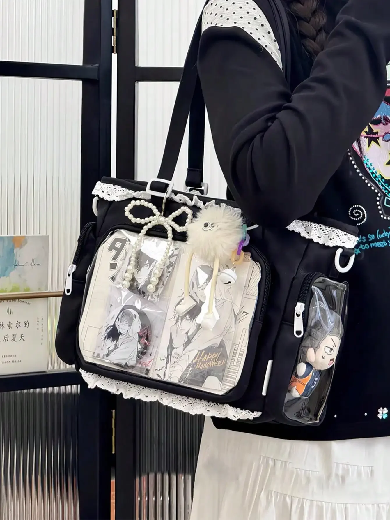 1pc Kawaii Japanese Style Girl's Shoulder Bag, Featuring Faux Pearl Bow & Lace Trim For Elegant Look, Transparent Decor Suitable
1pc Kawaii Japanese Style Girl's Shoulder Bag, Featuring Faux Pearl Bow & Lace Trim For Elegant Look, Transparent Decor Suitable