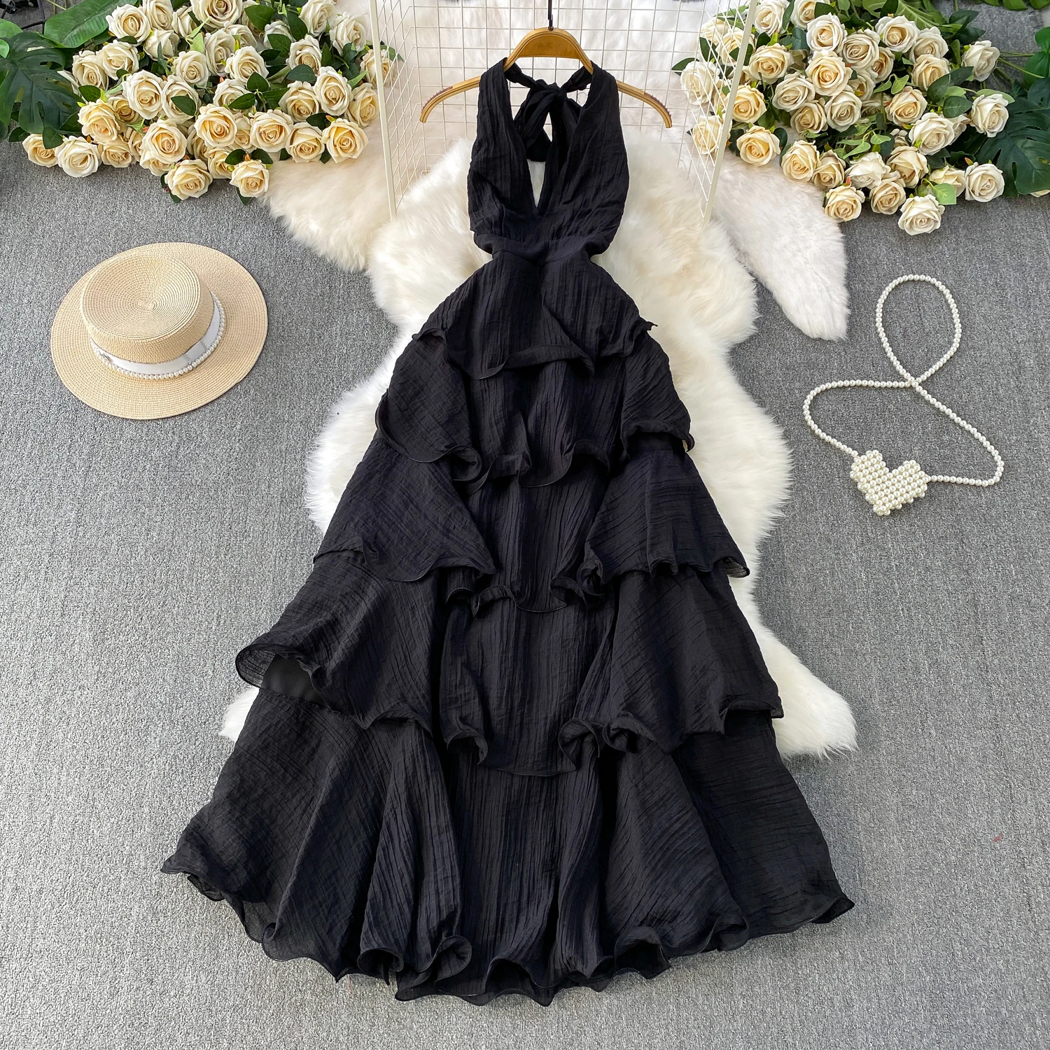 Holiday Vibes Blue Backless Hanging Neck Dress Women's High-end Feeling Small Sweet Multi-layered Cake Long Dress
Holiday Vibes Blue Backless Hanging Neck Dress Women's High-end Feeling Small Sweet Multi-layered Cake Long Dress