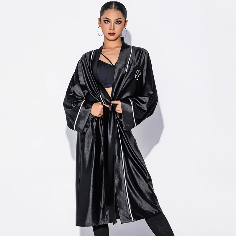 2025 New Latin Dance Performance Costumes For Women Loose Embroidered Strap Dress Long Robe Adult Female Latin Clothes DQS20985
2025 New Latin Dance Performance Costumes For Women Loose Embroidered Strap Dress Long Robe Adult Female Latin Clothes DQS20985