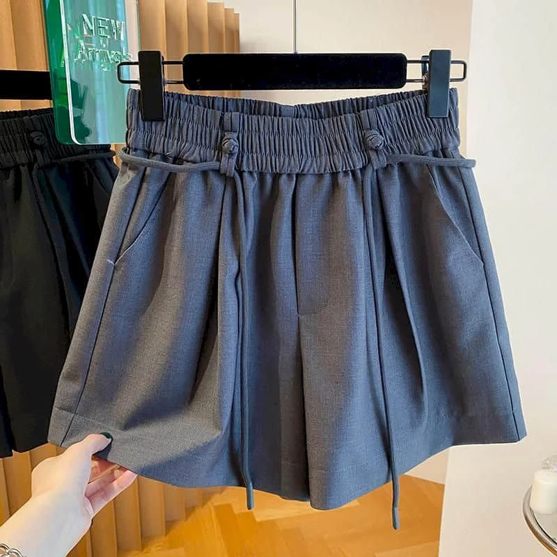 Solid Shorts Women 2026 New Summer Workwear Vintage A-line High Waisted Wide Leg Pants Casual Cargo Shorts Loose Women Clothing
Solid Shorts Women 2026 New Summer Workwear Vintage A-line High Waisted Wide Leg Pants Casual Cargo Shorts Loose Women Clothing