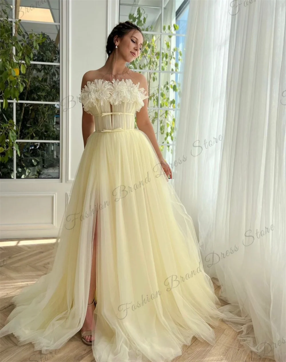 Tulle Strapless 3D Floral Prom Dresses With Split Pleated Sheer Corset Sleeveless Backless Formal Party A-line Long Evening Gown
Tulle Strapless 3D Floral Prom Dresses With Split Pleated Sheer Corset Sleeveless Backless Formal Party A-line Long Evening Gown