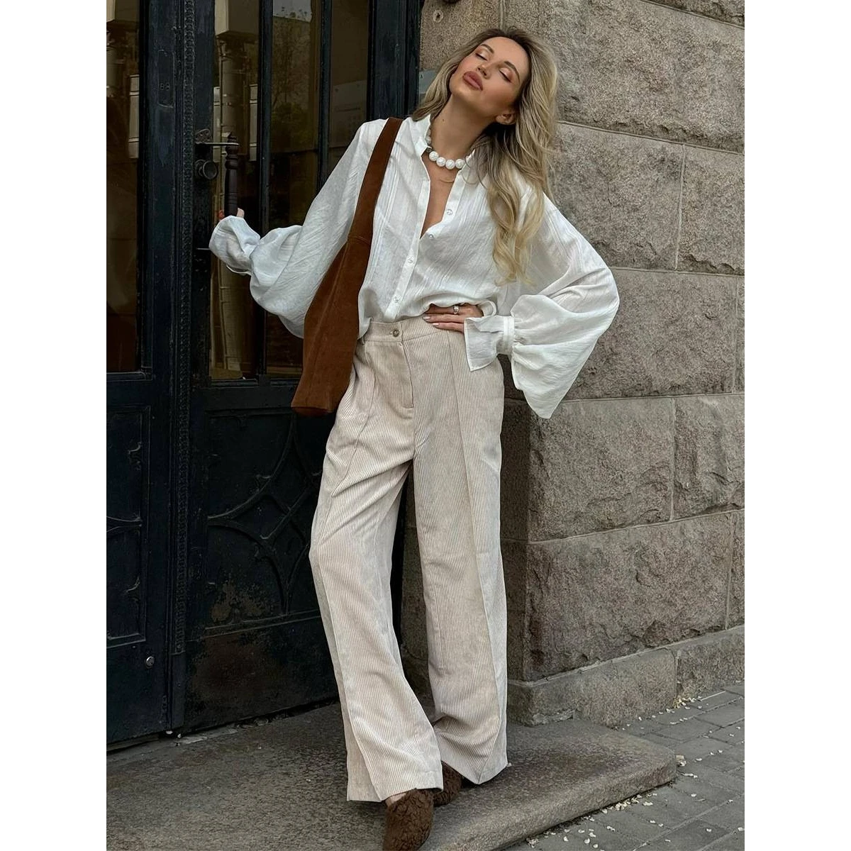 Pure Cotton Corduroy Wide Leg Pants Loose Casual Long Trousers Women's Autumn Fashion Set Casual Style mid Waist Long Pants
Pure Cotton Corduroy Wide Leg Pants Loose Casual Long Trousers Women's Autumn Fashion Set Casual Style mid Waist Long Pants