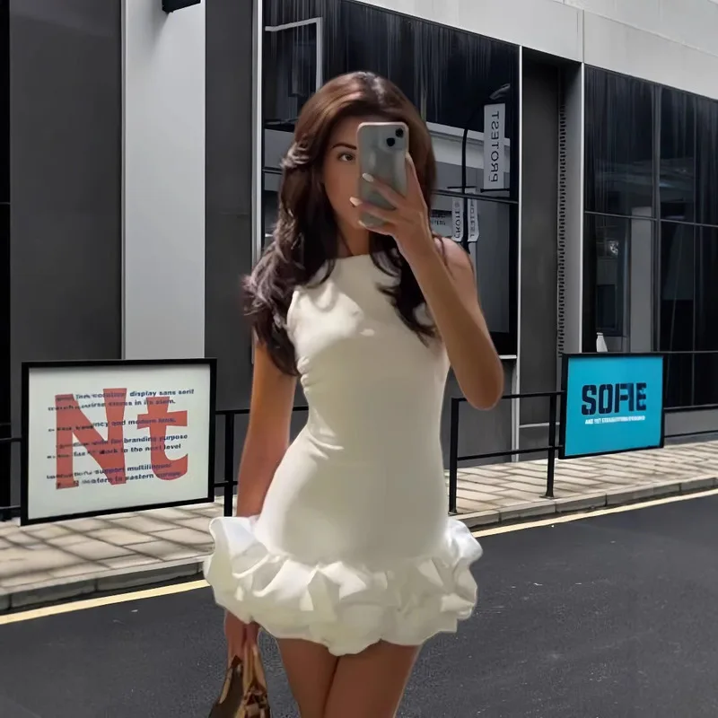 Sweet Style Solid Color Lace Trim Peplum Dress Women Autumn New Fashion Sleeveless Round Neck Pinafore Short Skirt
Sweet Style Solid Color Lace Trim Peplum Dress Women Autumn New Fashion Sleeveless Round Neck Pinafore Short Skirt