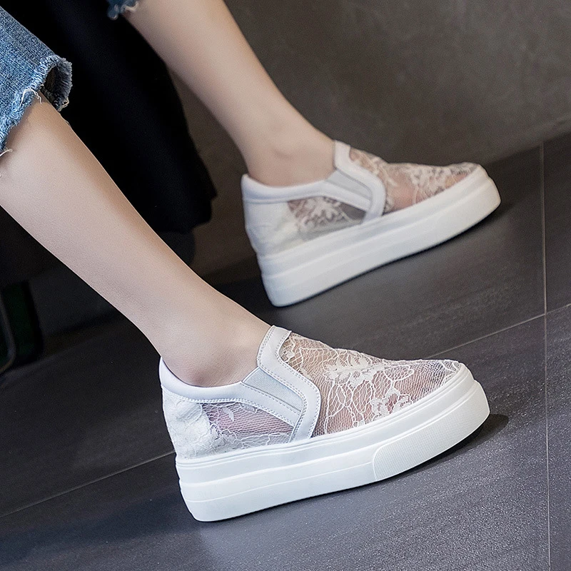 Women's Flat Platform Shoes 2022 Spring Summer Breathable Mesh Loafers For Women Hidden Heel Shoes Fashion Slip on Women Loafers
Women's Flat Platform Shoes 2022 Spring Summer Breathable Mesh Loafers For Women Hidden Heel Shoes Fashion Slip on Women Loafers