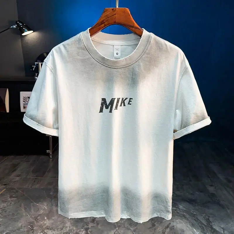 Retro vintage printed short sleeved T-shirt for men in spring and summer 2025, fashionable and loose casual clothing
Retro vintage printed short sleeved T-shirt for men in spring and summer 2025, fashionable and loose casual clothing