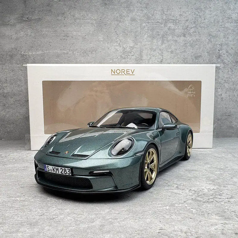 Diecast NOREV 1:18 Scale Porsche 911 992 GT3 2021 Alloy Car Model
Diecast NOREV 1:18 Scale Porsche 911 992 GT3 2021 Alloy Car Model
