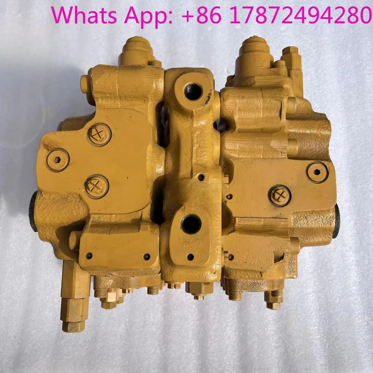 Brand New CAT120B Hydraulic Main Control Valve | Distribution Valve for 120B E120B
Brand New CAT120B Hydraulic Main Control Valve | Distribution Valve for 120B E120B