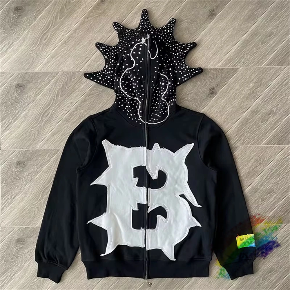 Glo Gang BLUTO CROWN BODY BAG Embroidered Rhinestone Zipper Hoodie Men Women Hooded
Glo Gang BLUTO CROWN BODY BAG Embroidered Rhinestone Zipper Hoodie Men Women Hooded