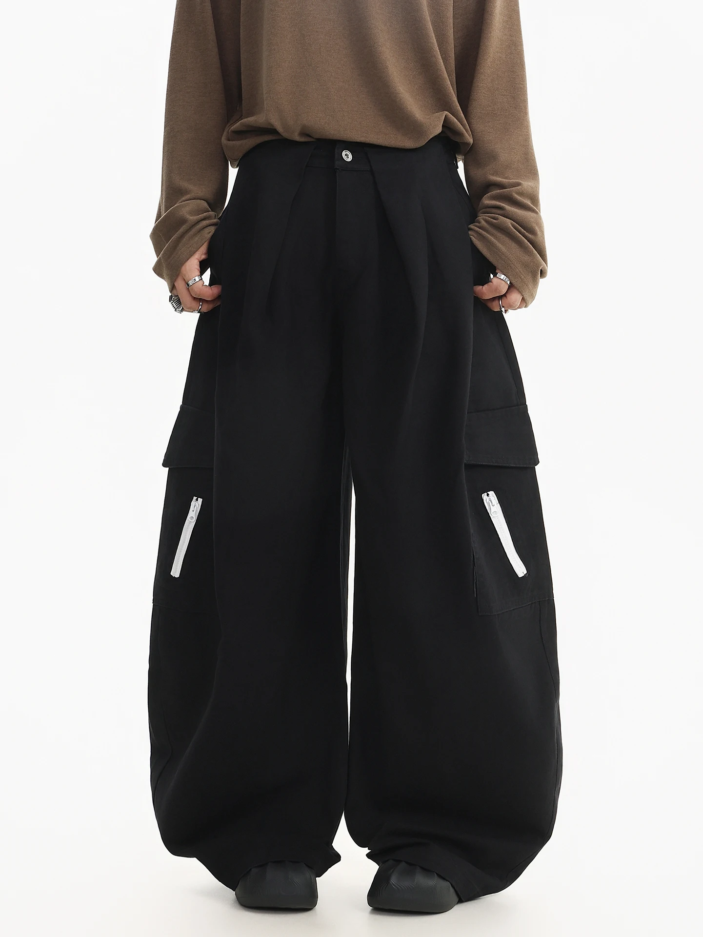 Retro Multi-Pocket Zipper Decorative Casual Pants Men's Spring New Loose Versatile Knife Pants Trendy Straight Leg Trousers
Retro Multi-Pocket Zipper Decorative Casual Pants Men's Spring New Loose Versatile Knife Pants Trendy Straight Leg Trousers