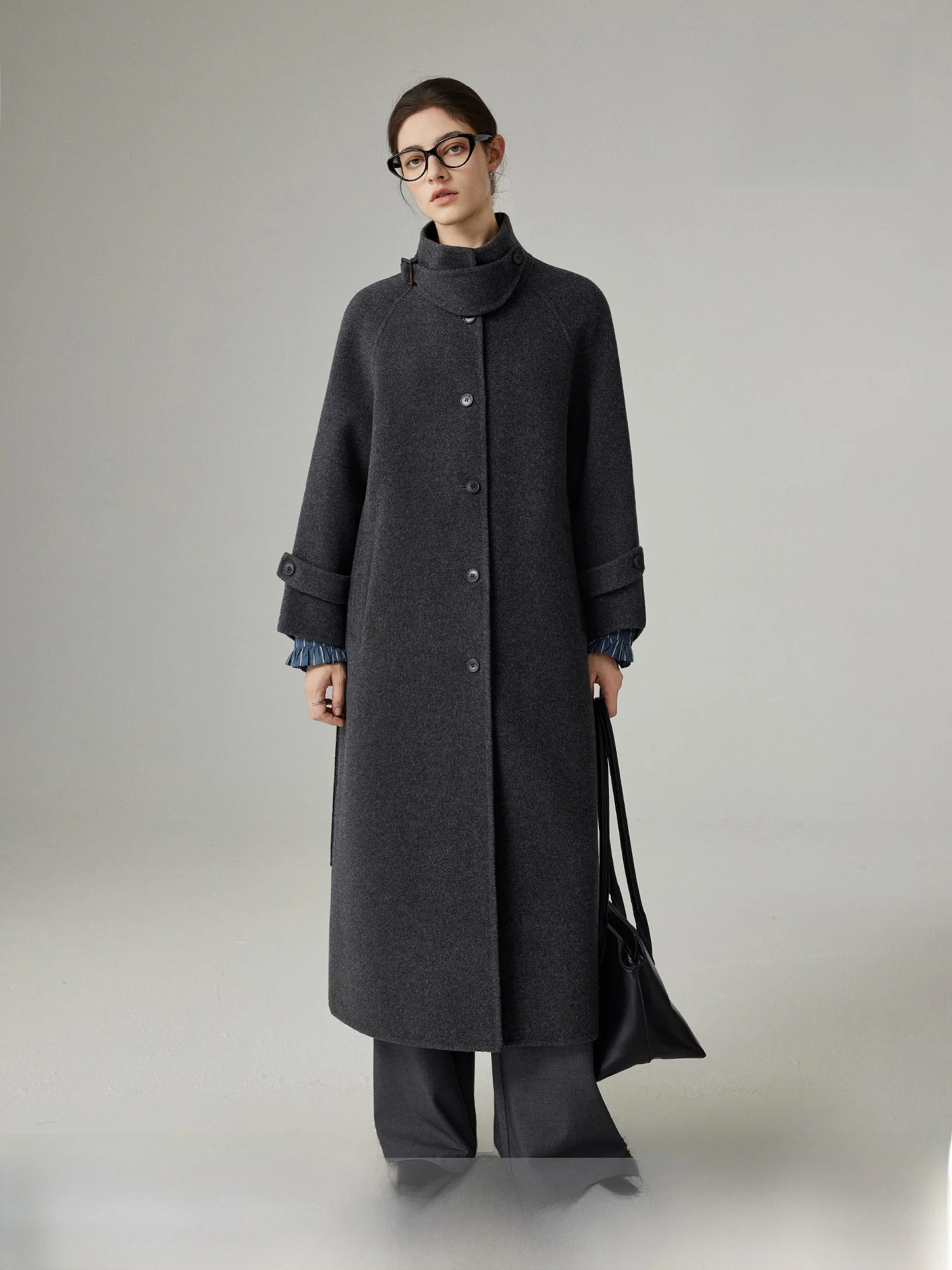 Женское длинное двустороннее твидовое пальто Yake Home Heide Diary из шерсти с воротником-стойкой, французский стиль, осенняя верхняя одежда
Женское длинное двустороннее твидовое пальто Yake Home Heide Diary из шерсти с воротником-стойкой, французский стиль, осенняя верхняя одежда