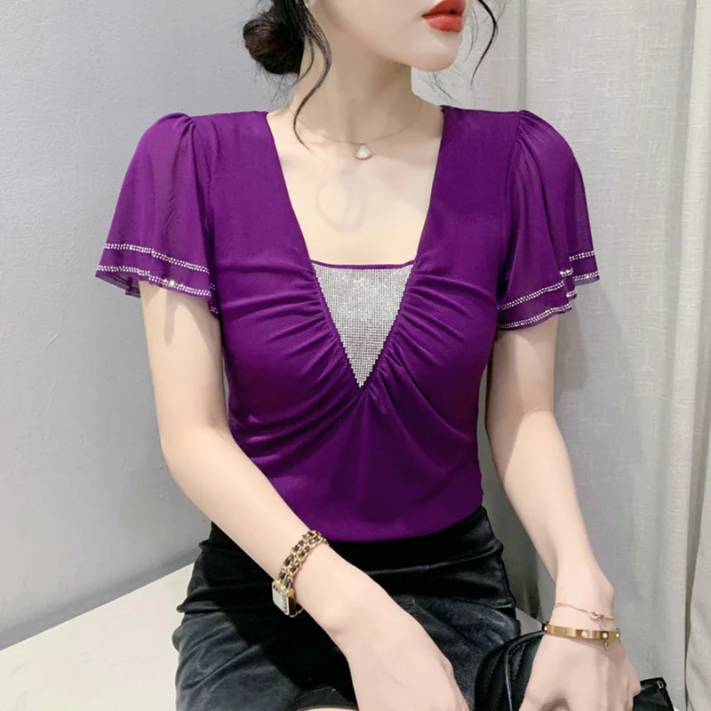 Summer New Short Sleeved V-Neck Women's T-Shirt Fashion Casual Ruffles Sleeved Hot Diamond Mesh Tops M-3XL Purple Clothes
Summer New Short Sleeved V-Neck Women's T-Shirt Fashion Casual Ruffles Sleeved Hot Diamond Mesh Tops M-3XL Purple Clothes