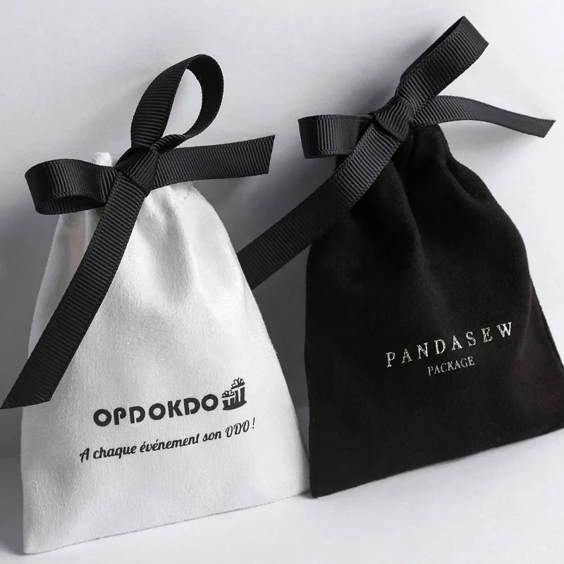 Custom Logo Packaging Bag Suede Drawstring Pouch Wedding Jewelry Candy Party Favor Makeup Storage String Sack Communion Gift Bag
Custom Logo Packaging Bag Suede Drawstring Pouch Wedding Jewelry Candy Party Favor Makeup Storage String Sack Communion Gift Bag