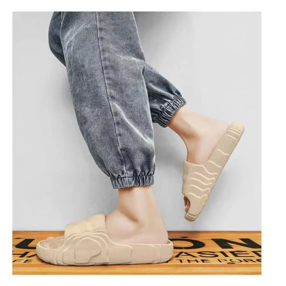 Luxury Non Slip Men's Slippers Soft Bottom PVC Solid Beach Slippers Unisex Thick-soled Sandals Summer
Luxury Non Slip Men's Slippers Soft Bottom PVC Solid Beach Slippers Unisex Thick-soled Sandals Summer