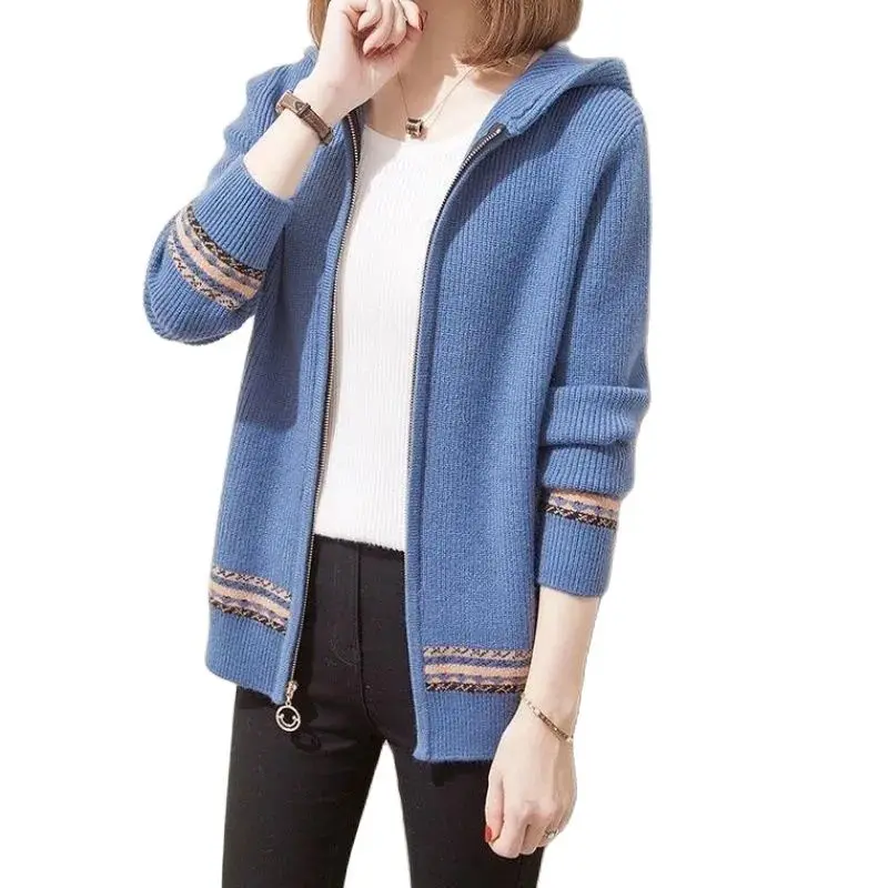 Women's Knitted Sweater Cardigan Jacket 2021 New Autumn Short Jacket Zipper Hooded Knit Sweater Women Spring Coat Female Tops
Women's Knitted Sweater Cardigan Jacket 2021 New Autumn Short Jacket Zipper Hooded Knit Sweater Women Spring Coat Female Tops