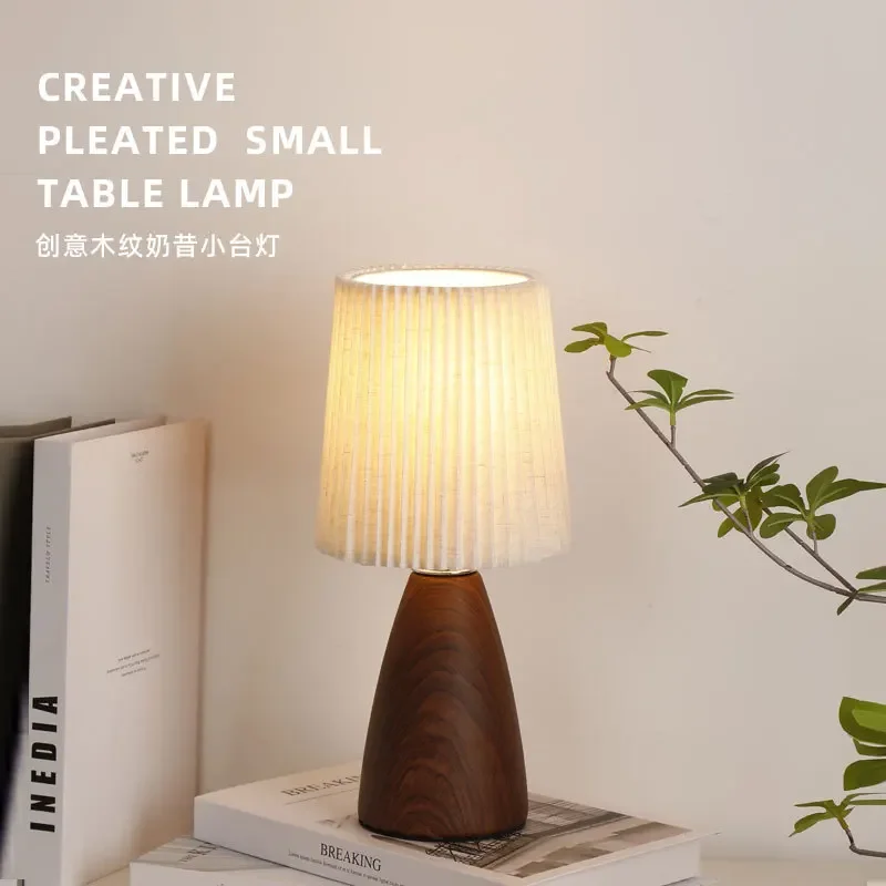 Table lamp bedroom pleated retro ceramic study night light warm romantic desktop decoration atmosphere bedside lamp
Table lamp bedroom pleated retro ceramic study night light warm romantic desktop decoration atmosphere bedside lamp