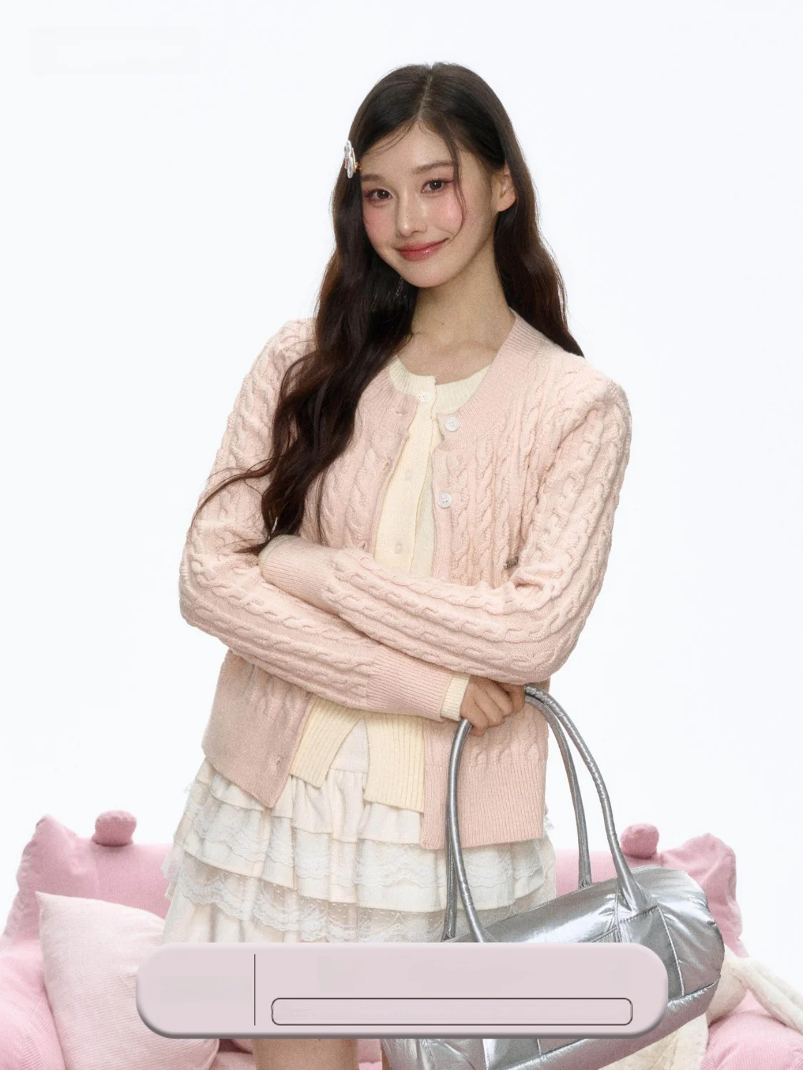 Peasluna Sweet Korean Style Pink Knitted Open Cardigan Versatile Soft Long Sleeve Sweater Jacket for Young Women Commute Wear
Peasluna Sweet Korean Style Pink Knitted Open Cardigan Versatile Soft Long Sleeve Sweater Jacket for Young Women Commute Wear