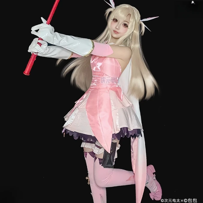 Illyasviel von Einzbern Cosplay Fate/kaleid liner Prisma Illya battle dress Costume Halloween Party Sweet Lady Lolita Wig Set
Illyasviel von Einzbern Cosplay Fate/kaleid liner Prisma Illya battle dress Costume Halloween Party Sweet Lady Lolita Wig Set