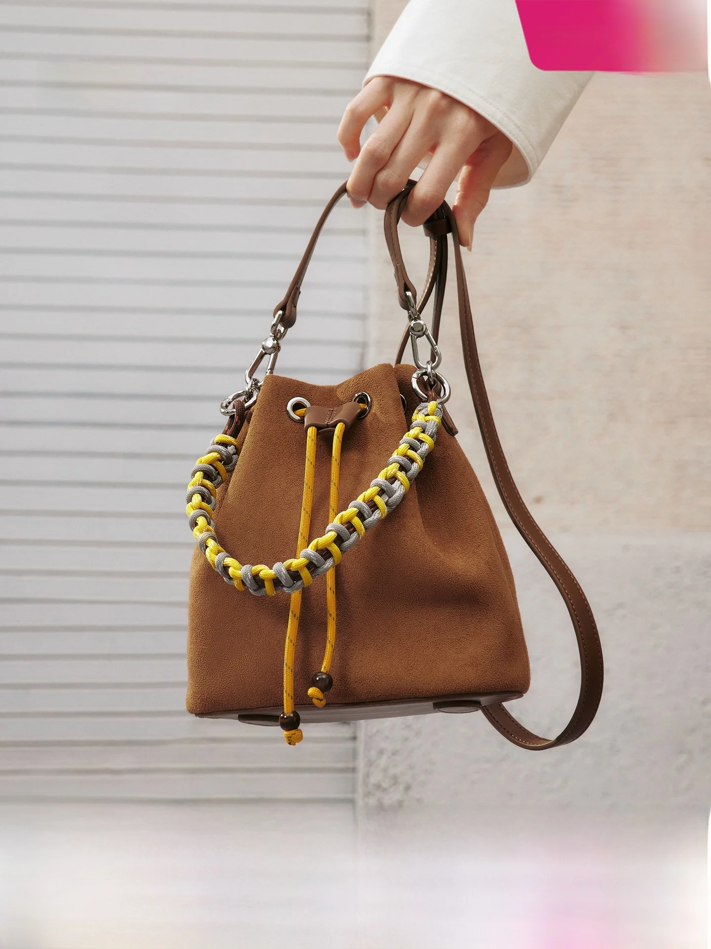 Faionable Buet Bag Women's Crossbody oulder Bag Casual Simple Sle Hard ell Handbag Dstring Closure Pure Color
Faionable Buet Bag Women's Crossbody oulder Bag Casual Simple Sle Hard ell Handbag Dstring Closure Pure Color