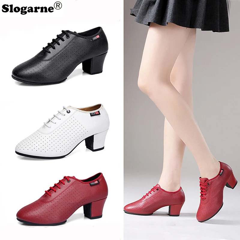 Girls Stage Footwear Latin Dance Shoes Women Salsa Jazz Shoes 5.5cm Heels Ballroom Dancing Shoe Soft Sole Ladies Dance Sneakers
Girls Stage Footwear Latin Dance Shoes Women Salsa Jazz Shoes 5.5cm Heels Ballroom Dancing Shoe Soft Sole Ladies Dance Sneakers
