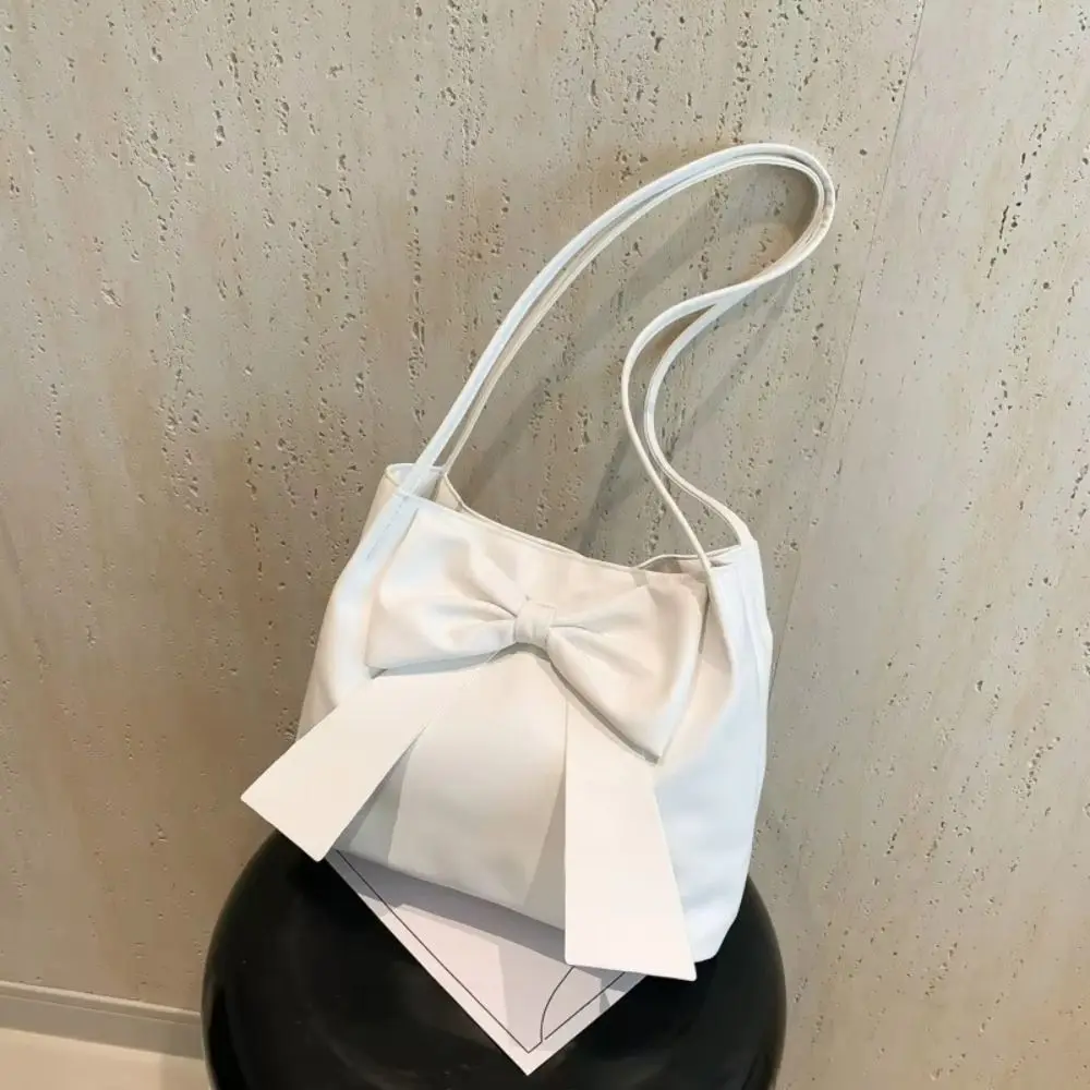 Simple Solid Color PU Bow Shoulder Bag Bucket Bag Portable INS Tote Bag Luxury Korean Style Fashion Underarm Bag Gift
Simple Solid Color PU Bow Shoulder Bag Bucket Bag Portable INS Tote Bag Luxury Korean Style Fashion Underarm Bag Gift