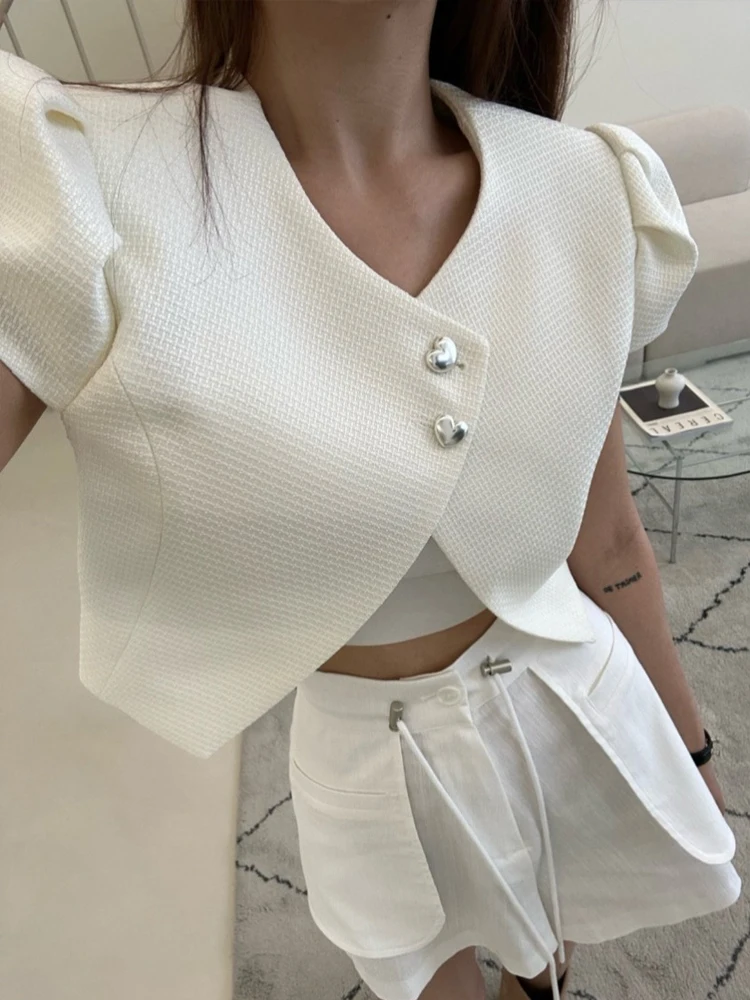 Elegant Short Bubble Sleeve Jacket Women's Thin Design High-End Korean Style Summer Small Fragrance Wind Unique Top
Elegant Short Bubble Sleeve Jacket Women's Thin Design High-End Korean Style Summer Small Fragrance Wind Unique Top