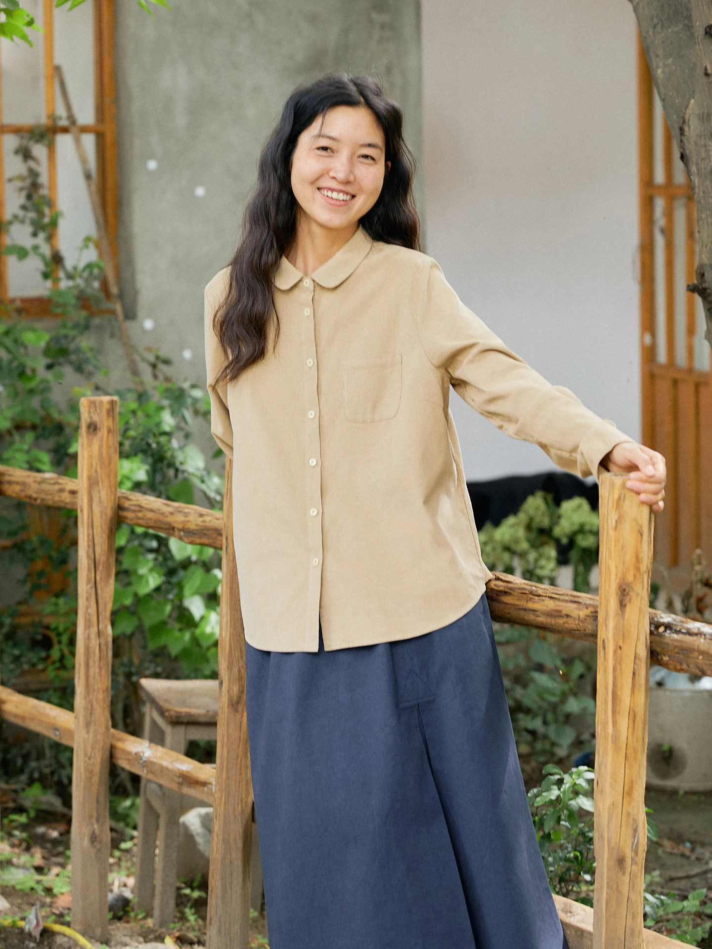 Женская повседневная куртка из чистого хлопкового вельвета с круглым вырезом и длинными рукавами, прямого кроя, осенне-зимняя, в полоску
Женская повседневная куртка из чистого хлопкового вельвета с круглым вырезом и длинными рукавами, прямого кроя, осенне-зимняя, в полоску