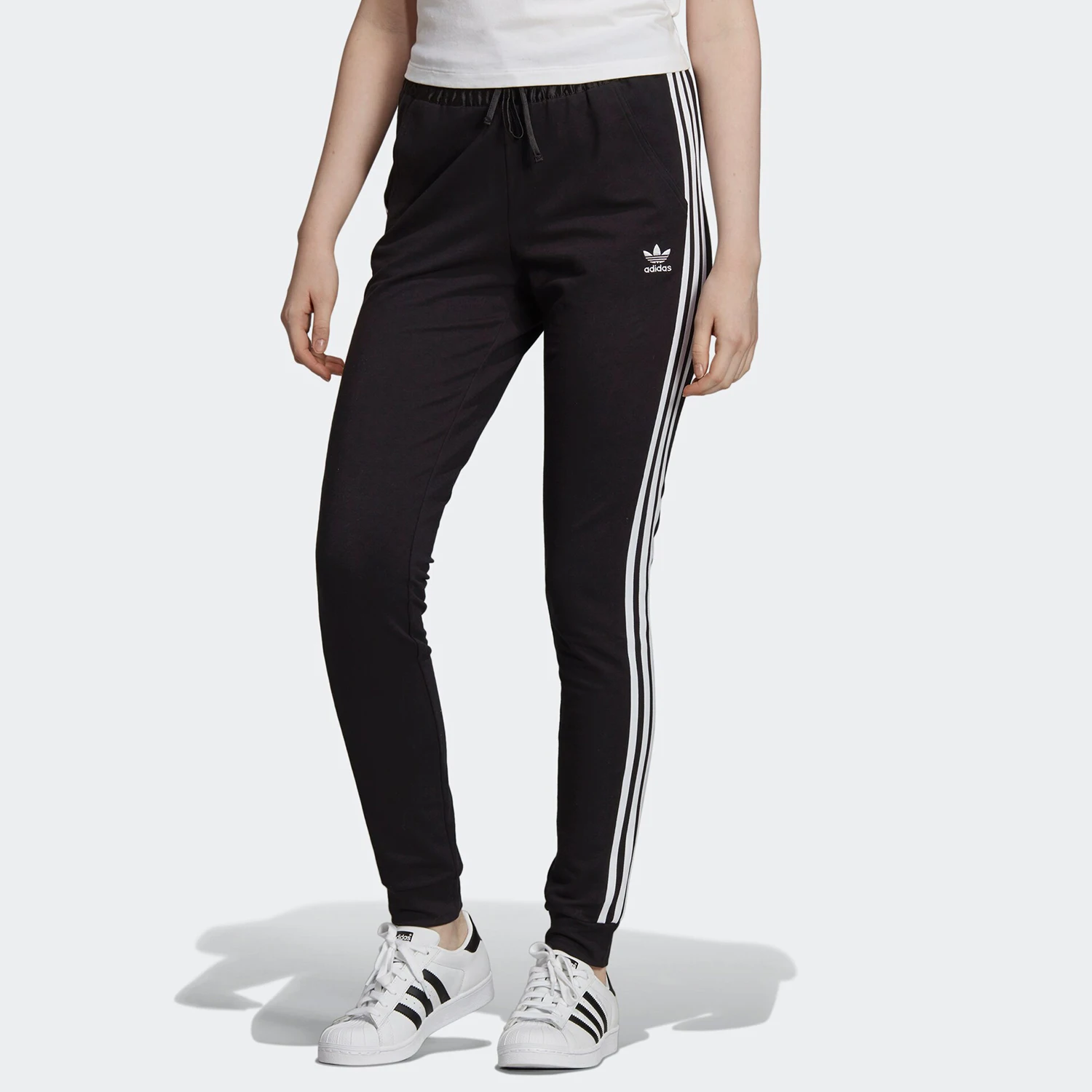 Adidas genuine Originals women's pants new season casual sports pants DY0882
Adidas genuine Originals women's pants new season casual sports pants DY0882
