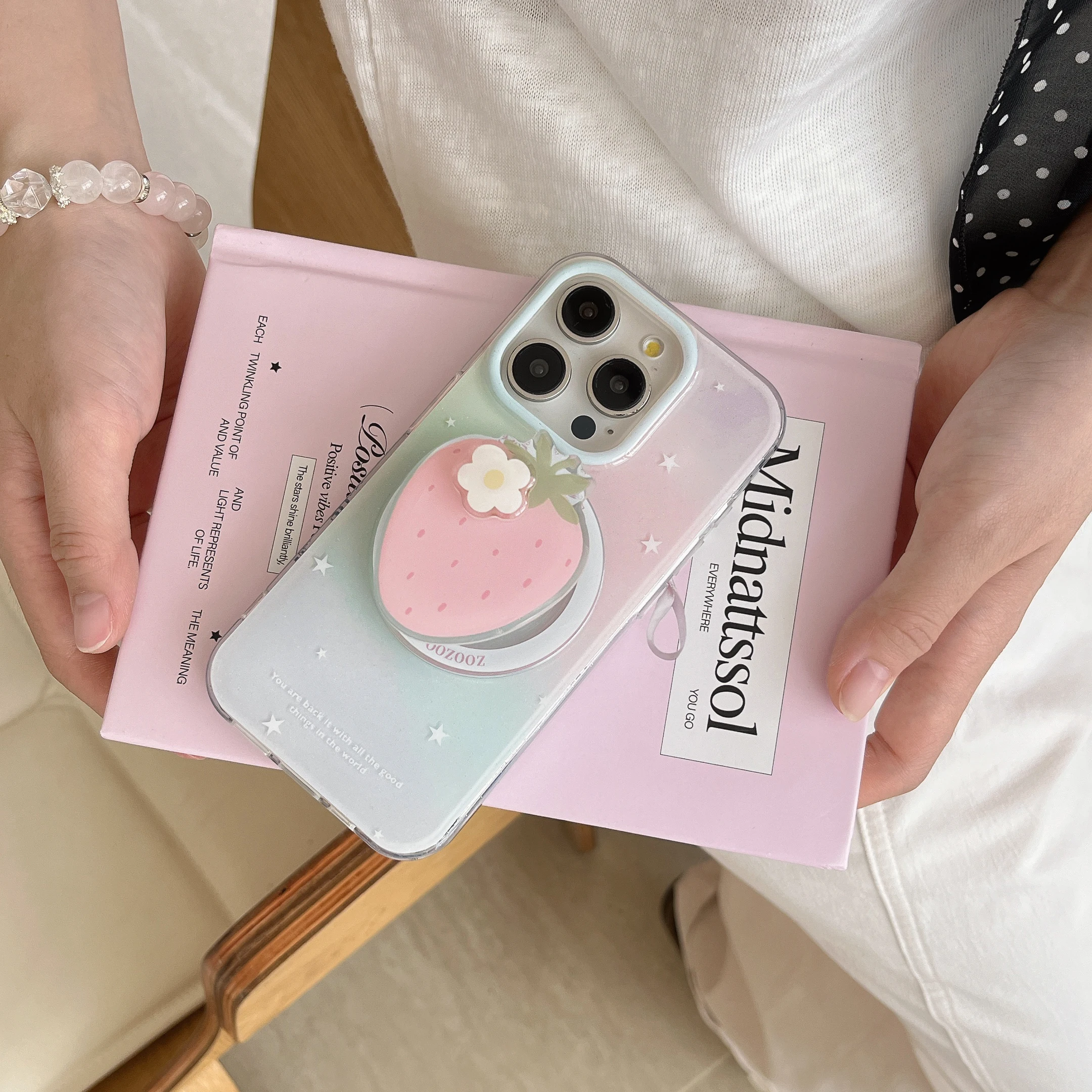 Colorful gradient magnetic phone case for Apple phones 15 14 13 16 Pro Max pink strawberry magnetic bracket phone case
Colorful gradient magnetic phone case for Apple phones 15 14 13 16 Pro Max pink strawberry magnetic bracket phone case