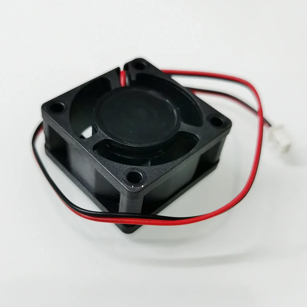 4020 Cooling fan Adapt to multiple voltages 16V 14V 18V 20V 40X40X20MM 6000RPM NEW
4020 Cooling fan Adapt to multiple voltages 16V 14V 18V 20V 40X40X20MM 6000RPM NEW