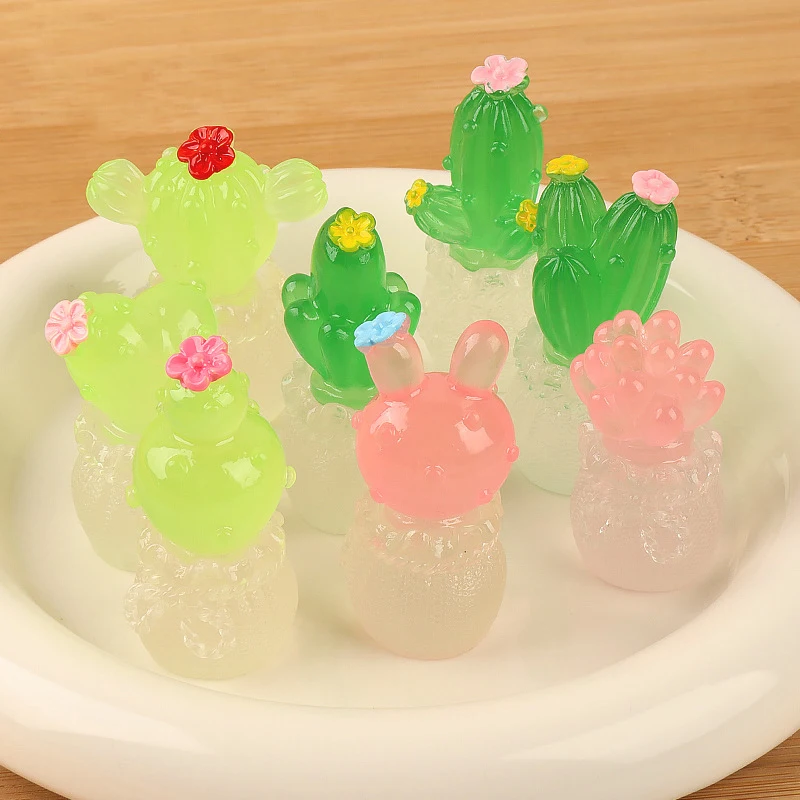 Cartoon Luminous Plant Pot Cactus Resin Ornaments Three Dimensional Pendant Handmade Diy Decorative Accessories
Cartoon Luminous Plant Pot Cactus Resin Ornaments Three Dimensional Pendant Handmade Diy Decorative Accessories