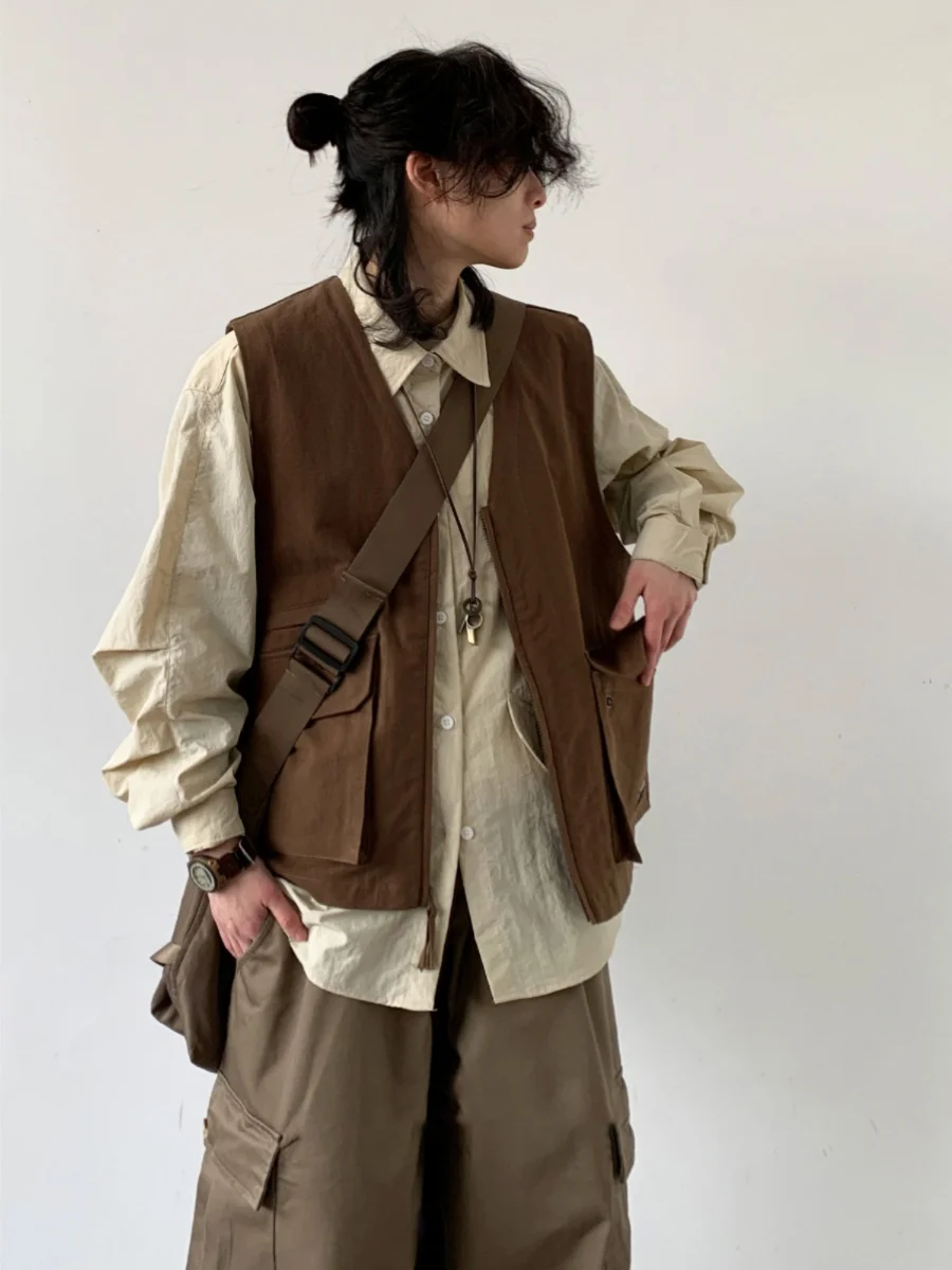 Loose ex Vintage Workwear Vest with Large kets Svel Outerwear Casual Top for Men And Women Youth Faion
Loose ex Vintage Workwear Vest with Large kets Svel Outerwear Casual Top for Men And Women Youth Faion