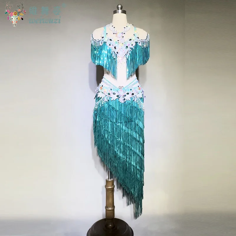 Комплект для танца живота для женщин, роскошный бюстгальтер с бриллиантами по индивидуальному заказу + сексуальная юбка с разрезом и кисточками, 2 предмета, костюм для восточного танца
Комплект для танца живота для женщин, роскошный бюстгальтер с бриллиантами по индивидуальному заказу + сексуальная юбка с разрезом и кисточками, 2 предмета, костюм для восточного танца