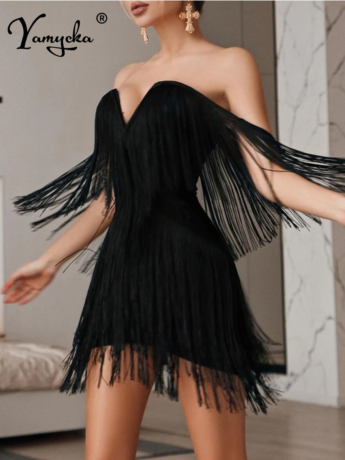 Sexy tassel backless summer dress women black elegant birthday dress for woman luxury prom party evening short dresses vestidos
Sexy tassel backless summer dress women black elegant birthday dress for woman luxury prom party evening short dresses vestidos