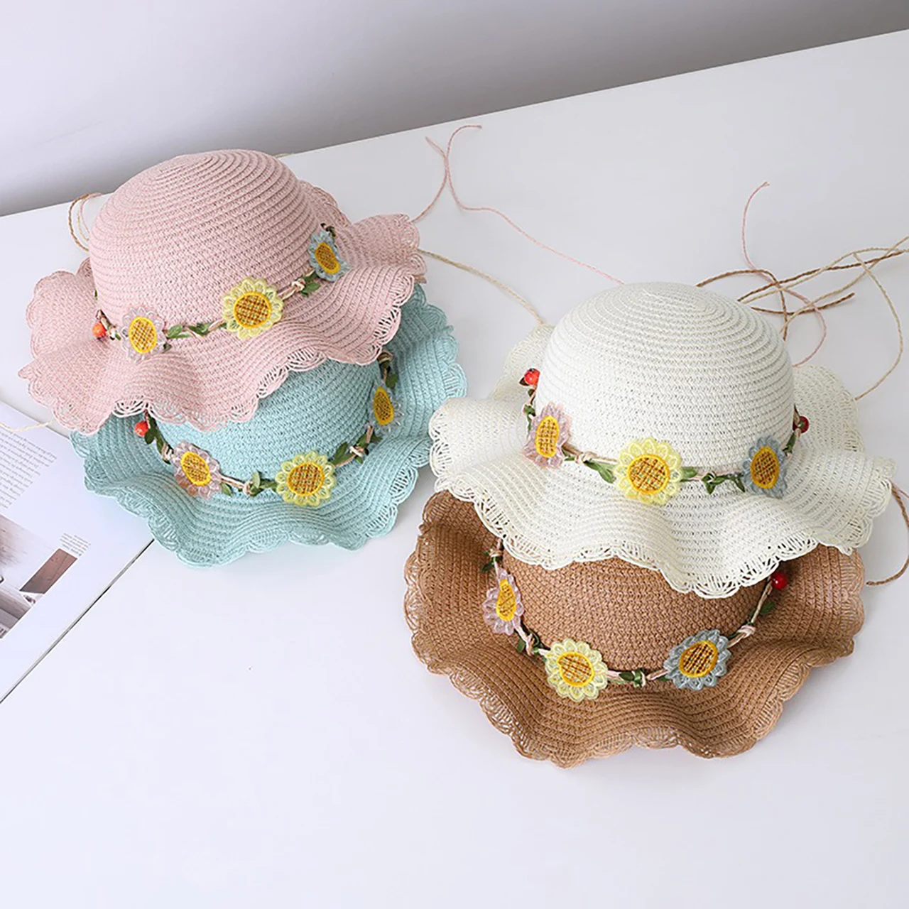 Летняя соломенная шляпа ручной работы с цветочным узором, детская пляжная шляпа от солнца для девочек, солнцезащитный козырек для путешествий, для детей 2-10 лет, с широкими полями, в стиле рыбацкой шляпы
Летняя соломенная шляпа ручной работы с цветочным узором, детская пляжная шляпа от солнца для девочек, солнцезащитный козырек для путешествий, для детей 2-10 лет, с широкими полями, в стиле рыбацкой шляпы