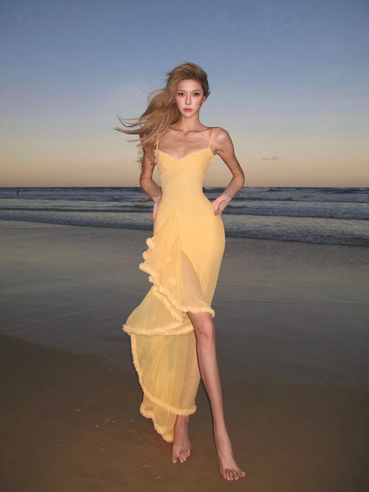 Keni plus Size Pure Desire V-Neck Sexy Girl Strap Dress Women's Spring Summer Fat MM Holiday Style Yellow Asymmetrical Long D...
Keni plus Size Pure Desire V-Neck Sexy Girl Strap Dress Women's Spring Summer Fat MM Holiday Style Yellow Asymmetrical Long D...