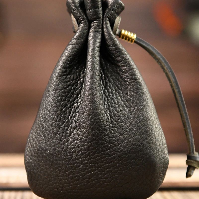 Top Layer Leather Storage Pouch Earphone And Jewelry Organizer Drawstring Closure Coin Purse Genuine Fur Lucky Bag
Top Layer Leather Storage Pouch Earphone And Jewelry Organizer Drawstring Closure Coin Purse Genuine Fur Lucky Bag
