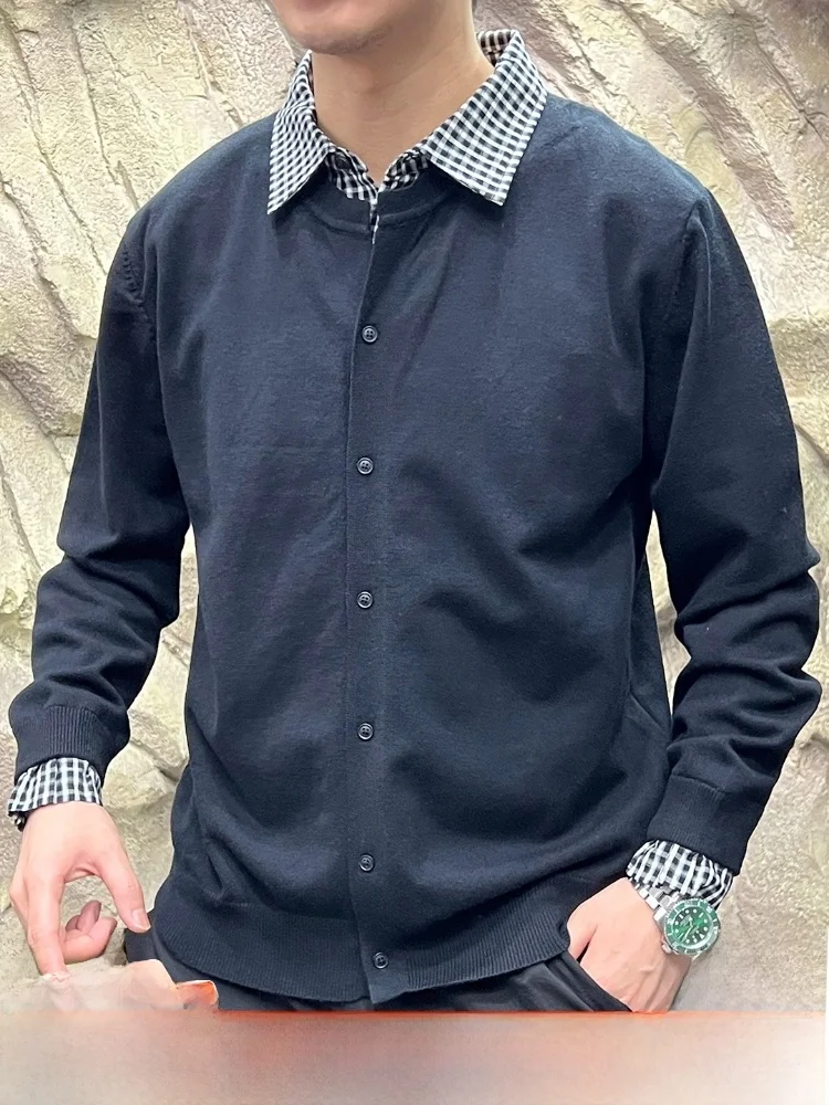 Plaid Collar Fake Two-Piece Knitwear Sweater for Men Loose Fit Versatile Busin Casual Long Sve Breathable
Plaid Collar Fake Two-Piece Knitwear Sweater for Men Loose Fit Versatile Busin Casual Long Sve Breathable