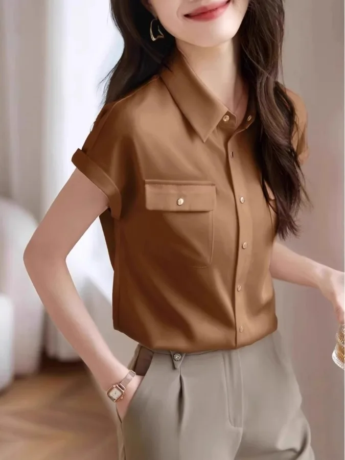 Повседневная модная женская рубашка с отложным воротником и коротким рукавом, летняя, свободного кроя, из полиэфирного и кислотного волокна, брендовая распродажа
Повседневная модная женская рубашка с отложным воротником и коротким рукавом, летняя, свободного кроя, из полиэфирного и кислотного волокна, брендовая распродажа