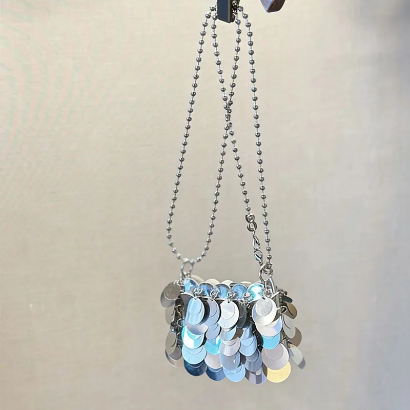 Women Mini Sequins Bag Silver Metal Chain Woven Bag Evening Bags Clutch Female Travel Holiday Shoulder Bag Handbag
Women Mini Sequins Bag Silver Metal Chain Woven Bag Evening Bags Clutch Female Travel Holiday Shoulder Bag Handbag