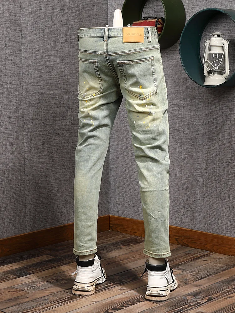 Vintage Blue Ink Splash Nine-point Jeans Men with Ripped Patches Trendy Cool Stretch Skinny Pants
Vintage Blue Ink Splash Nine-point Jeans Men with Ripped Patches Trendy Cool Stretch Skinny Pants